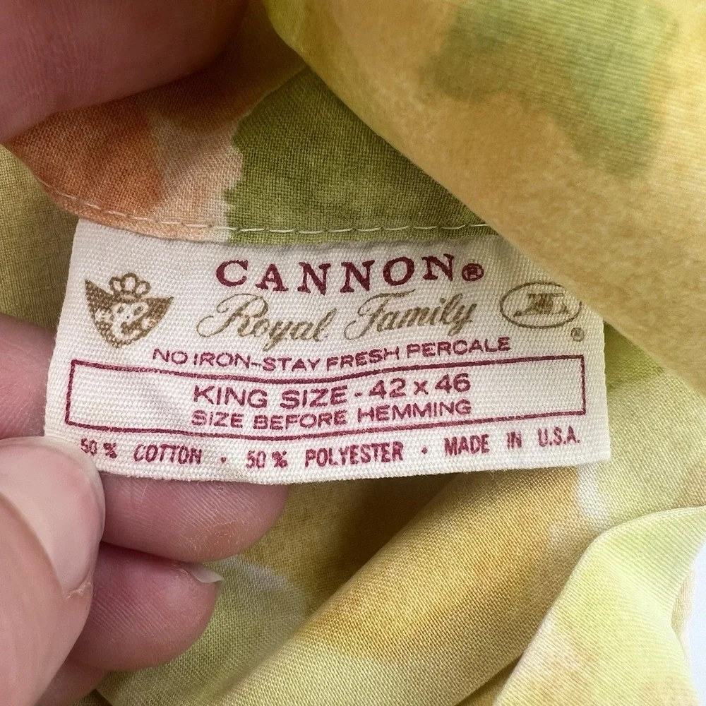 Vintage Cannon Royal Family Set of 2 King Pillowcases Watercolor Rose Floral 70s